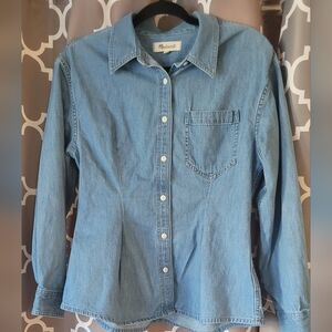 Madewell Preppy Denim Button-Up Shirt with nipped in waist.